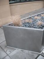 Metal trough planter