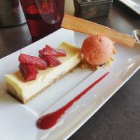 Rhubarb cheesecake